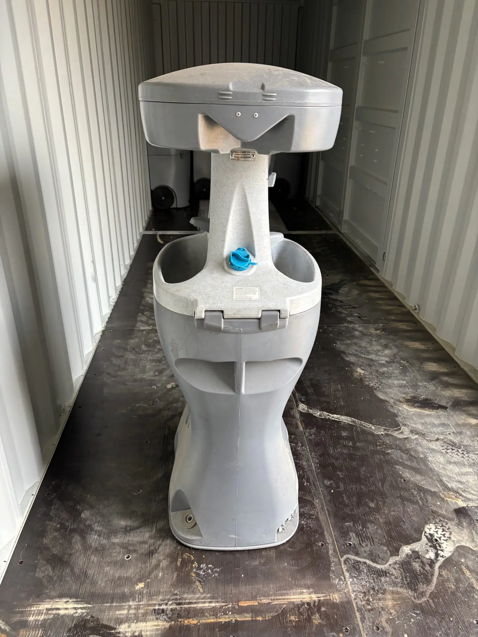 Wash Station Two Sided